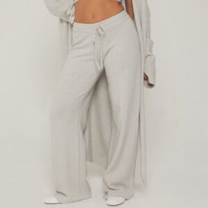 Set Active sweater lounge pants in cream